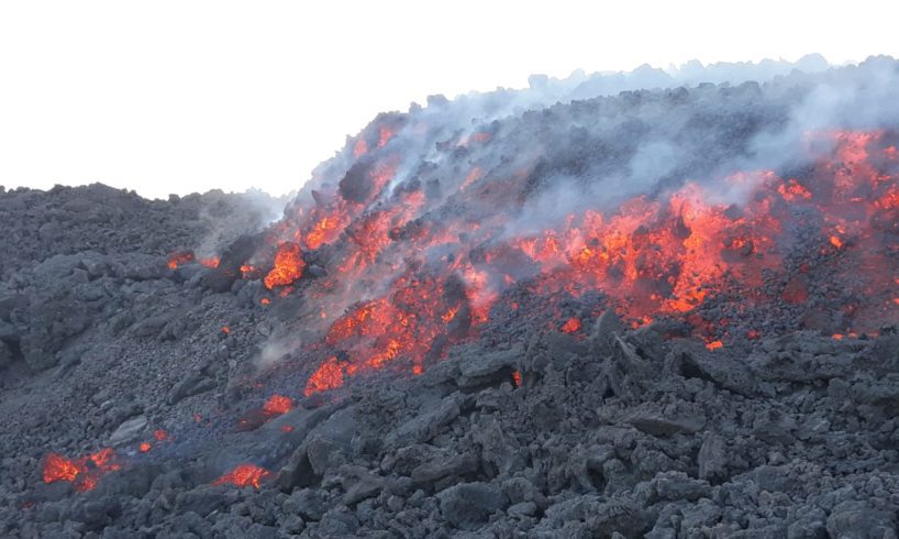 Etna colata lavica
