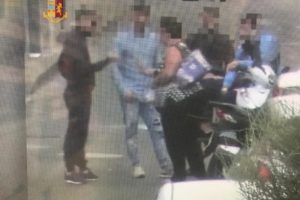 Vasta operazione antimafia a Catania, coordinata dalla Procura Distrettuale etnea, contro il clan mafioso Cappello-Bonaccorsi.