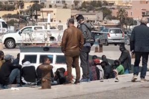 Migranti, a Pozzallo i 160 provenienti da Lampedusa: a Giarre i 42 tunisini sbarcati ieri nel Ragusano
