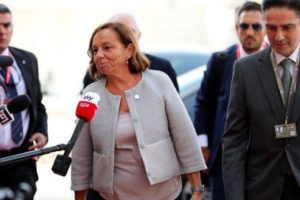 Ferragosto, Lamorgese: “Controlli serrati nelle zone turistiche e in aree frequentate dai giovani”