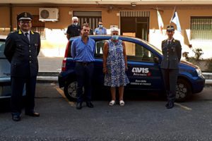 Catania, GdF dona autovettura all’Avis di Acireale: la Panda è stata consegnata presso la Tenenza
