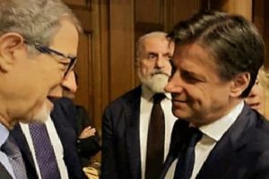 Migranti, domani Musumeci incontra Conte a Roma: chiederà stato di emergenza per Lampedusa