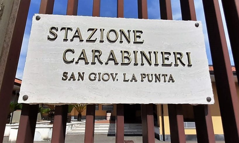 S. Giovanni la Punta, dipendente da alcol e droga minaccia la madre per avere i soldi: 31enne arrestato
