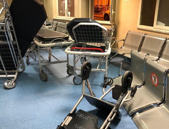 Paternò, vigilanza potenziata nell’ospedale e un’ambulanza in più: anche di notte un addetto alla sicurezza