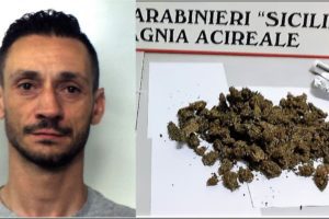 Aci Catena, pusher con consegna a domicilio e linea telefonica dedicata: 42enne arrestato in flagranza