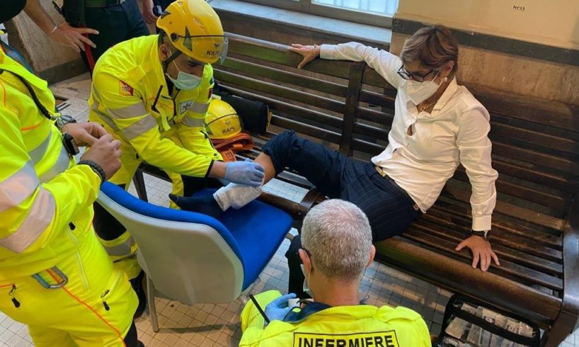 Catania, ministro Bonafede dispone accertamenti aula di giustizia dopo la figuraccia della lastra di marmo addosso all’avv. Bongiorno