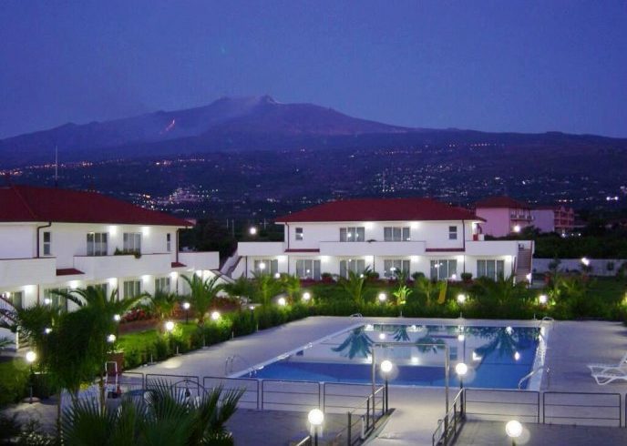 Due ‘Covid hotel’ a Viagrande ‘Madonna degli Ulivi’ e Mascali ‘King’s House’: ospiteranno positivizzati in condizioni stabili