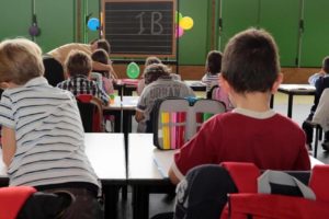 Adrano, domani scuole aperte. D’Agate: “Attendo valutazioni Asp”. Da 14 consiglieri chiesta chiusura