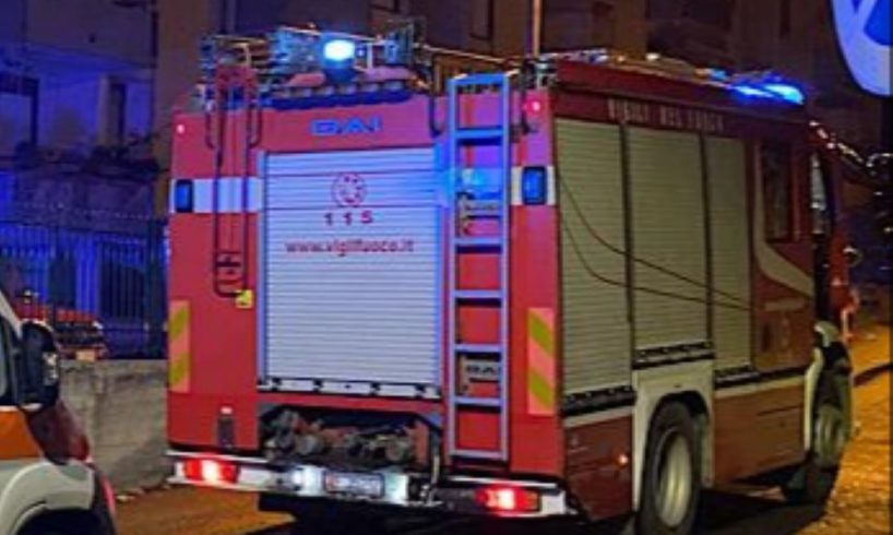 S. M. di Licodia, incendio in un alloggio popolare di via Paolo VI: indagano i Carabinieri