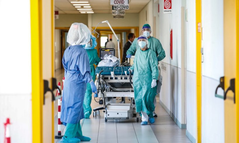 Covid, a S. M. di Licodia muore donna di 47 anni: a Biancavilla anziano di 86. Adrano +35 positivi, Belpasso +29