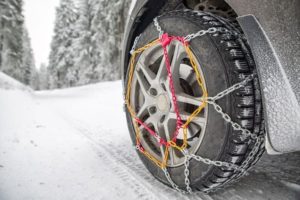 Nel Catanese obbligo di catene a bordo o pneumatici invernali per i veicoli a motori: l’elenco delle strade interessate
