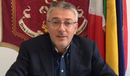 Belpasso, l’appello del sindaco: “Donate plasma iperimmune per due concittadini in gravi condizioni”