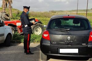 Palagonia, utilizzavano l’auto confiscata al familiare: 2 denunciati
