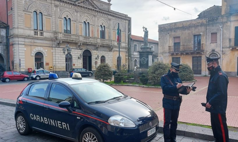 Linguaglossa, 62enne positivo al covid va al lavoro e a fare la spesa: ora è ai domiciliari