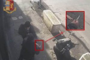 Catania, anziano violento arrestato per tentato omicidio: ha preso a coltellate un coetaneo (VIDEO)