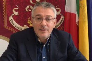 Belpasso, il sindaco Motta critica l’Asp sulla gestione dello screening: “Pochi medici, niente tamponi e i tempi di attesa si sono allungati”