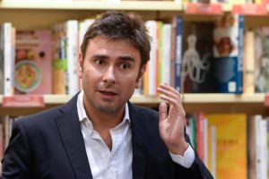 Governo, ‘Dibba’ lascia i 5 Stelle dopo il voto sulla piattaforma: ma non esclude il ritorno