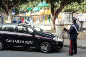 Misterbianco, chiuso chiosco-bar: serviva i clienti al tavolo