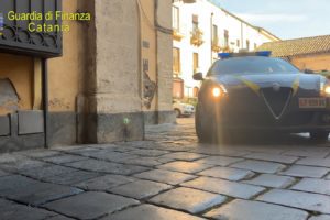 Catania, blitz contro il clan mafioso Cappello-Carateddi: 22 misure cautelari e 34 indagati