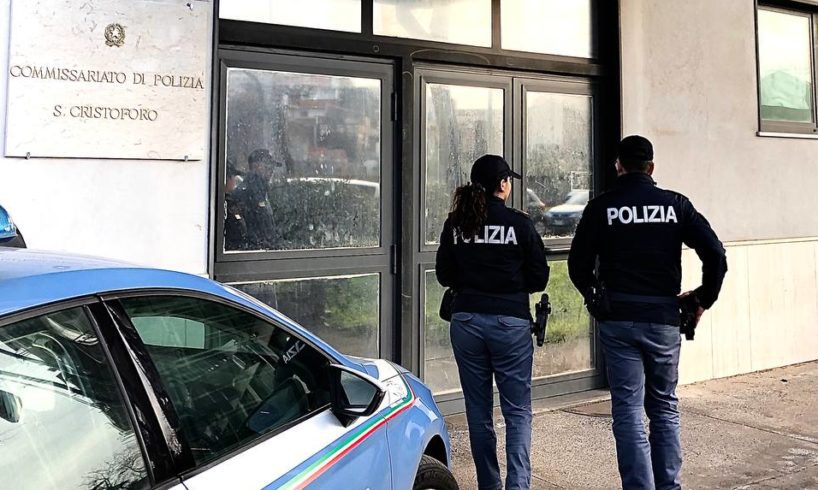 Catania, rubavano acqua e luce nello stabile del Commissariato di Polizia: denunciate 7 persone