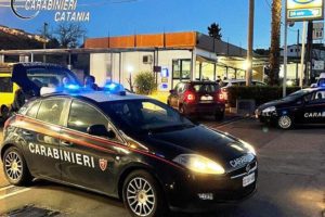 Paternò, ispezione anti-caporalato in 15 aziende agricole: assunzioni regolari per i 174 operai controllati