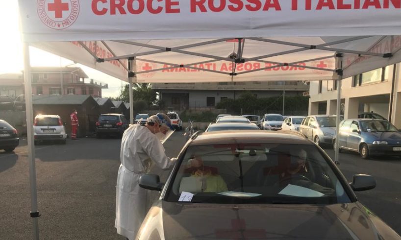 Biancavilla, oggi screening per i residenti: Regione prolunga chiusura scuole al 31