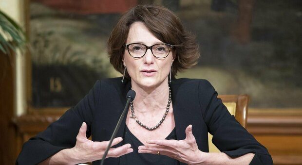 Covid, la ministra Bonetti: “Presto nuove misure per le donne, assegno unico per il figlio è solo primo passo”