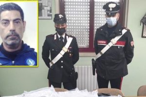 Gravina di Catania, alla vista del cane antidroga consegna 7 kg di marijuana: 47enne arrestato