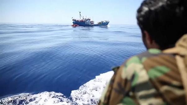Libia, il sindaco di Mazara dopo sparatoria contro pescherecci: “Servono accordi diplomatici e politici per lavorare con serenità”