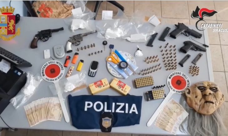 Mafia, blitz nel Siracusano contro il clan Trigila: business su trasporto e imballaggi