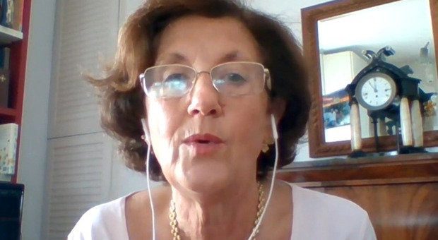 Covid, Salmaso: “Togliere le mascherine? Rischio rimane anche con 50% vaccinati”