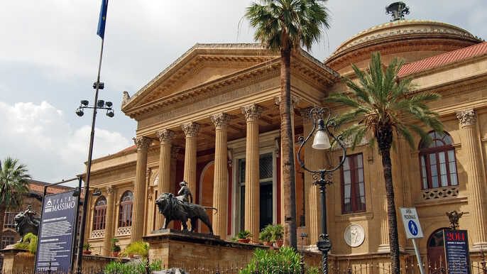 Palermo, il Teatro Massimo riparte subito con il giallo: oggi ‘Lucia di Lammermoor' in forma semiscenica