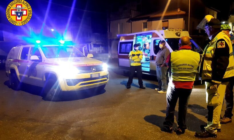 Randazzo, Soccorso alpino salva 51enne disperso sull’Etna