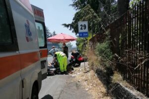 Adrano, quad perde controllo in c.da Naviccia e sbatte contro muretto: grave coppia di 60enni