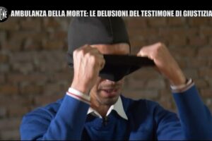 Ambulanza della morte, la protesta del testimone di giustizia: “Lo Stato non mi protegge, tolgo il passamontagna” (VIDEO)