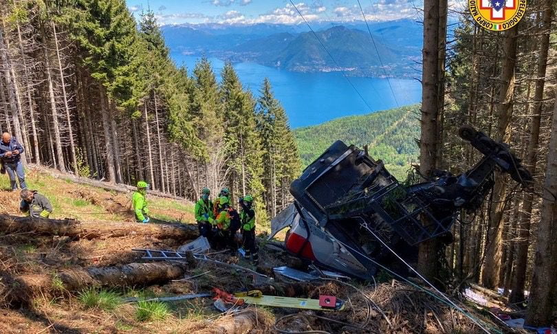 Tragedia funivia, un testimone: “Tadini voleva fermare l’impianto ma altri si rifiutavano”