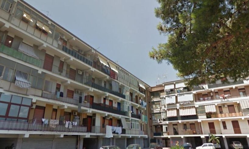 Catania, lite a Monte Po per un parcheggio tra due donne: Polizia procede al sequestro cautelativo delle armi detenute