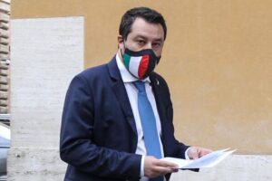 Salvini: “Entro giugno federazione tra le forze del centrodestra e gruppi unici alla Camera e Senato”