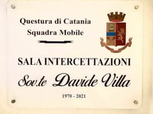 Roccavaldina, in moto al cimitero per ricordare Davide Villa: il poliziotto catanese morto 3 mesi fa dopo il vaccino anticovid