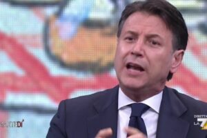M5S, Conte parla da leader politico: “Riduzione delle tasse è un mio pallino. La bussola è il bene degli italiani”