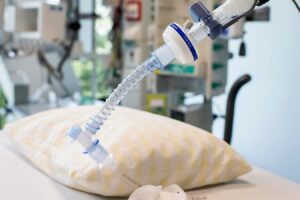 Covid, a Biancavilla solo 4 ricoverati: sindaco chiede ritorno alla normalità per l’ospedale. Contagiati in calo anche ad Adrano e Belpasso