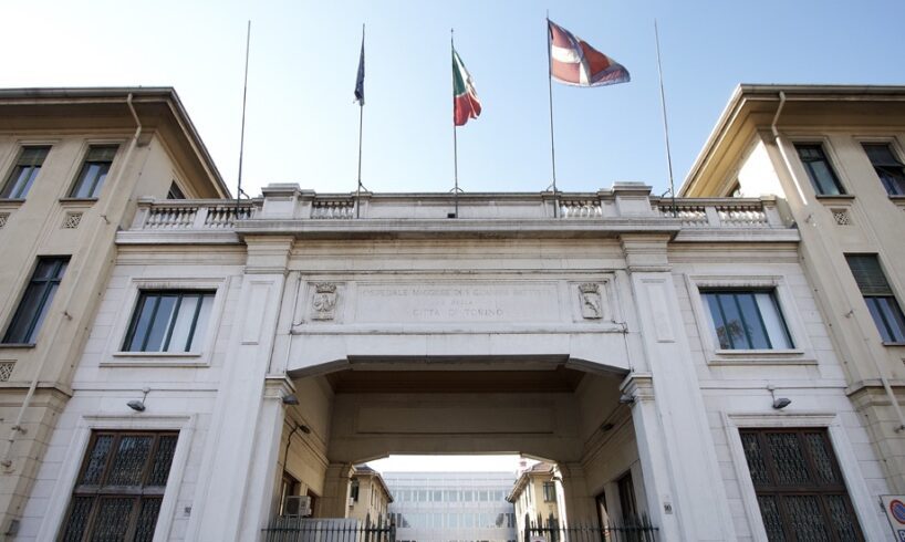 Torino, entra in ospedale con una lussazione e gli amputano una gamba: ospedale dovrà risarcire 700 mila euro