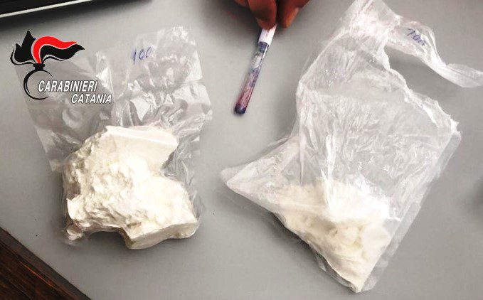 Palagonia, cocaina in pietra nella casa di un bracciante agricolo 52enne: arrestato