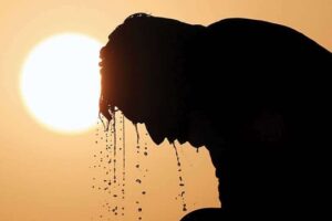 Catania, 8 consigli dell’Asp per difendersi dalle ondate calore: come prima cosa…