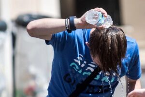 Caldo, a Catania e Palermo bollino rosso oggi e domani: massimo livello di allerta