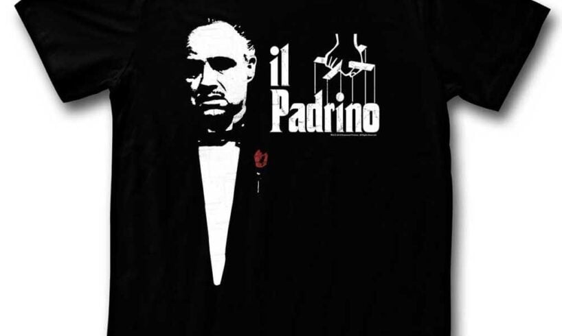 Cinisi, il sindaco vieta la vendita dei souvenir che inneggiano alla mafia: no a magliette con il padrino