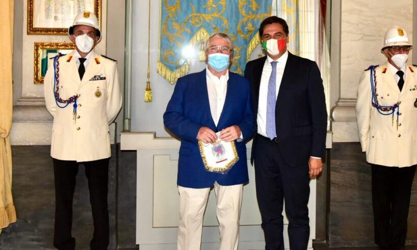 Catania, Pogliese accoglie l’ingegnere rapito ad Haiti: “Calì farà parte dei tecnici dell’amministrazione”