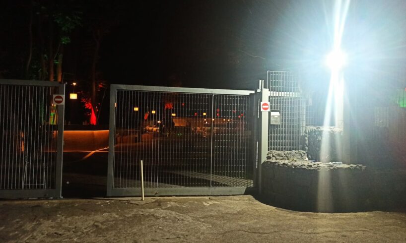 Acireale, 500 persone alla serata danzante in un lido di Capomulini: locale chiuso e sanzione al titolare