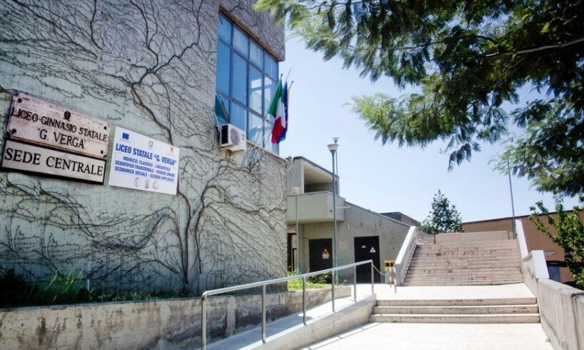 Adrano, domani sit-in di protesta dei sindacati davanti al Provveditorato: contro il dirigente scolastico del liceo ‘Verga’