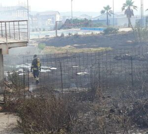 Paternò, ancora un altro “strano incendio”: i dubbi del sindaco Naso